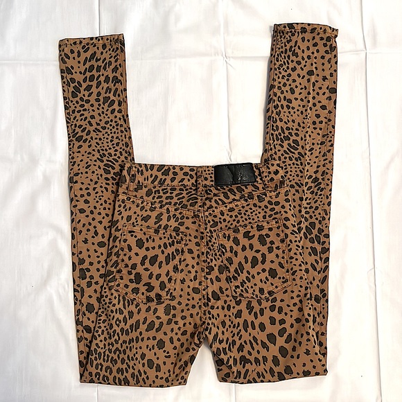 CHEAP MONDAY Second Skin High Rise Leopard Print Skinny Jeans // Size 25Wx32L - Picture 6 of 7